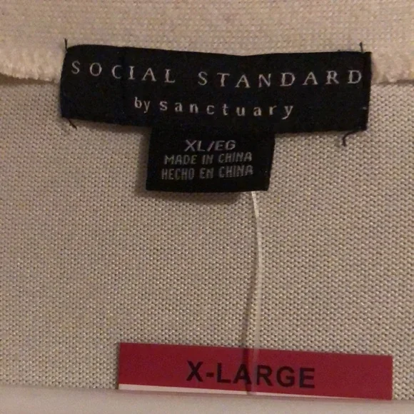 BRAND NEW  WOMAN DAYTRIPPER CARDIGAN SIZE X-LARGE! NWT! THE COLOR IS OFF !WHITE - Picture 4 of 4